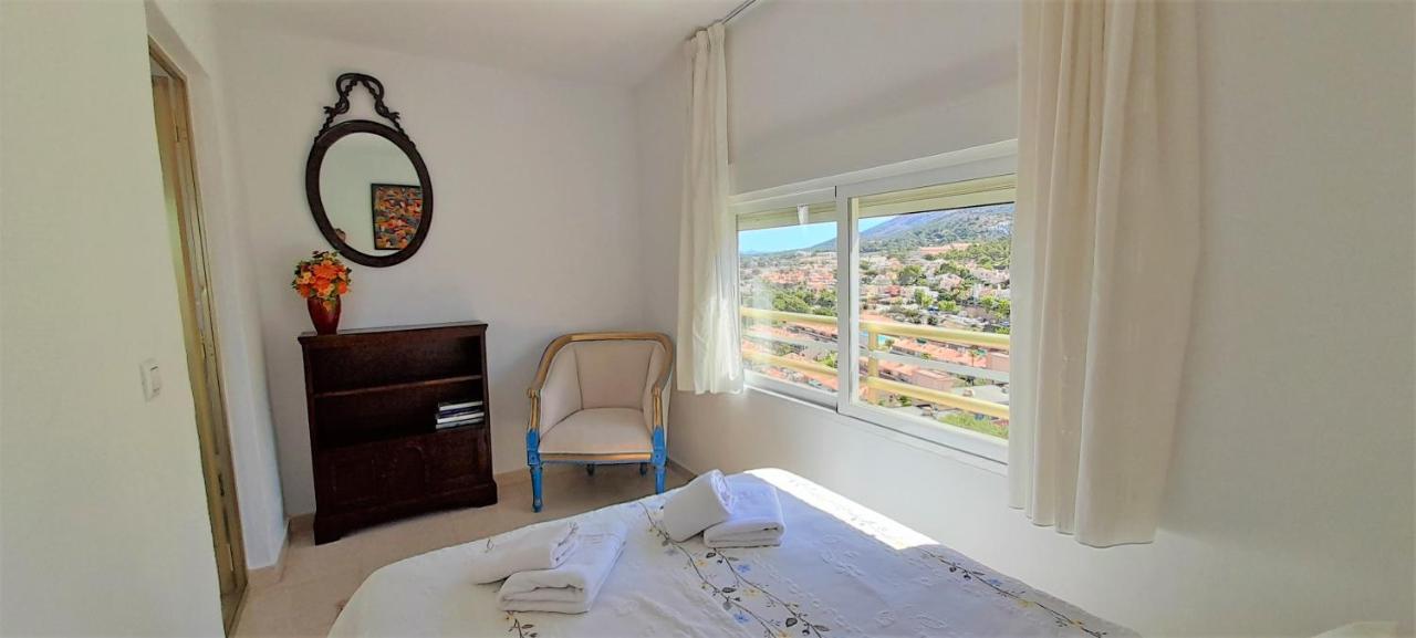 Agustina Seaview In Rincon De Loix -Free Parking, Wi-Fi, Pool, New Air Conditioning, Sea View Apartment เบนิดอร์ม ภายนอก รูปภาพ