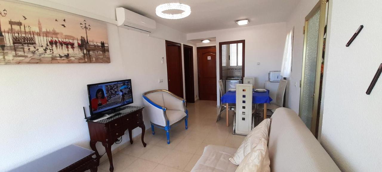 Agustina Seaview In Rincon De Loix -Free Parking, Wi-Fi, Pool, New Air Conditioning, Sea View Apartment เบนิดอร์ม ภายนอก รูปภาพ